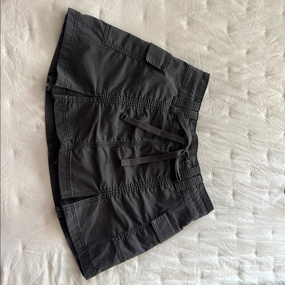 Hollister Women's Cargo Skirt